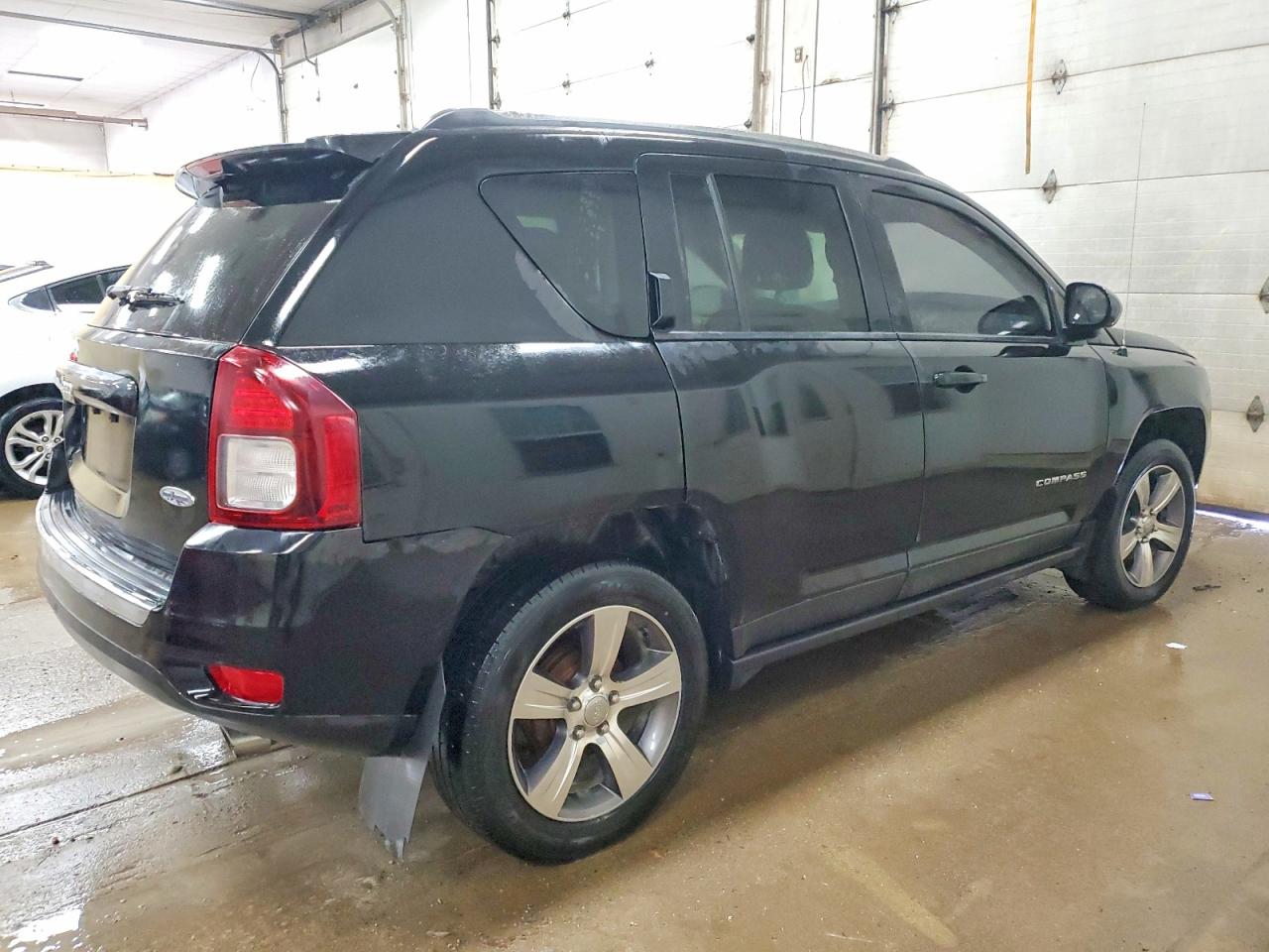 2017 JEEP COMPASS LATITUDE photo 3