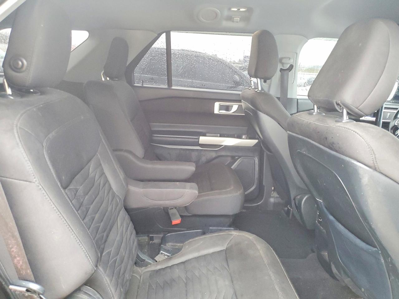 2020 FORD EXPLORER XLT photo 11