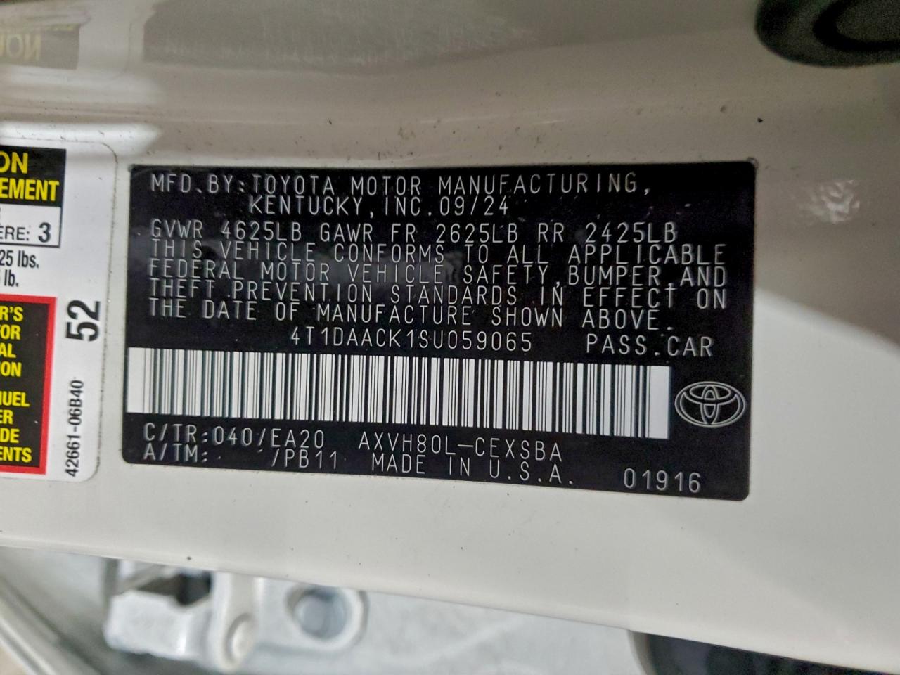 2025 TOYOTA CAMRY XSE photo 37