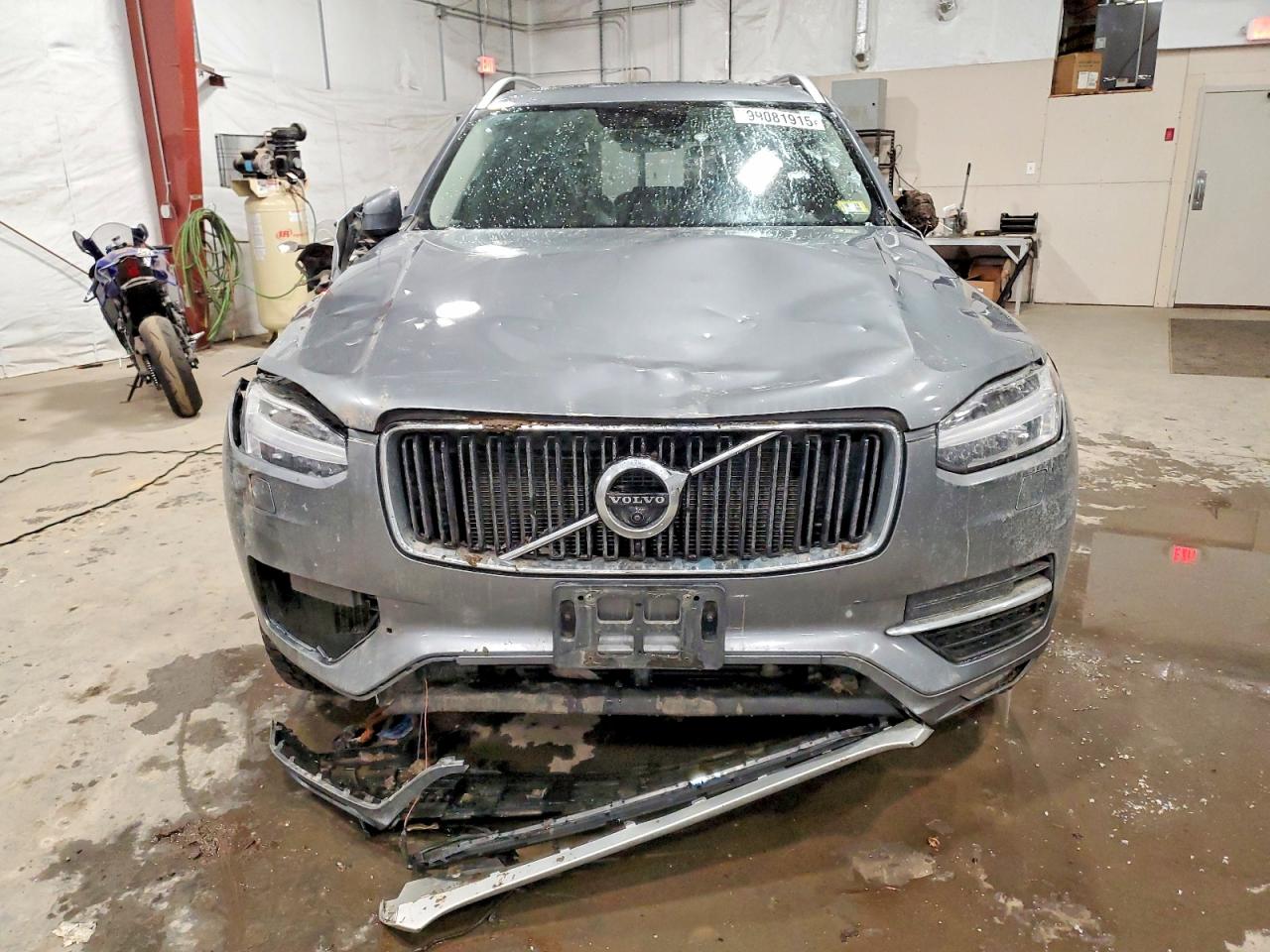 2016 VOLVO XC90 T6 photo 5