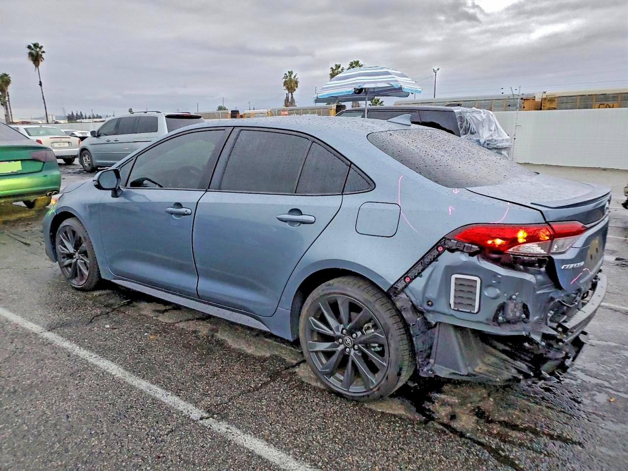 2024 TOYOTA COROLLA LE photo 3