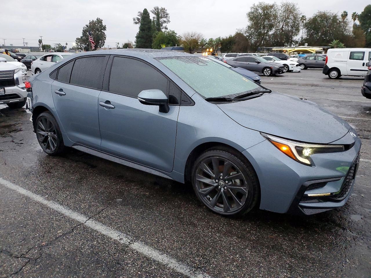2024 TOYOTA COROLLA LE photo 7