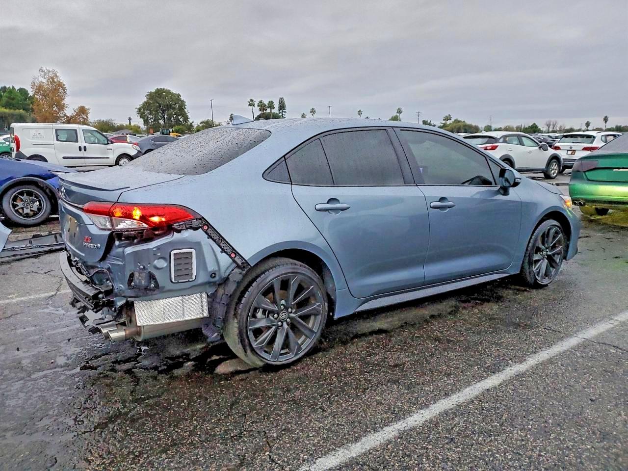 2024 TOYOTA COROLLA LE photo 5