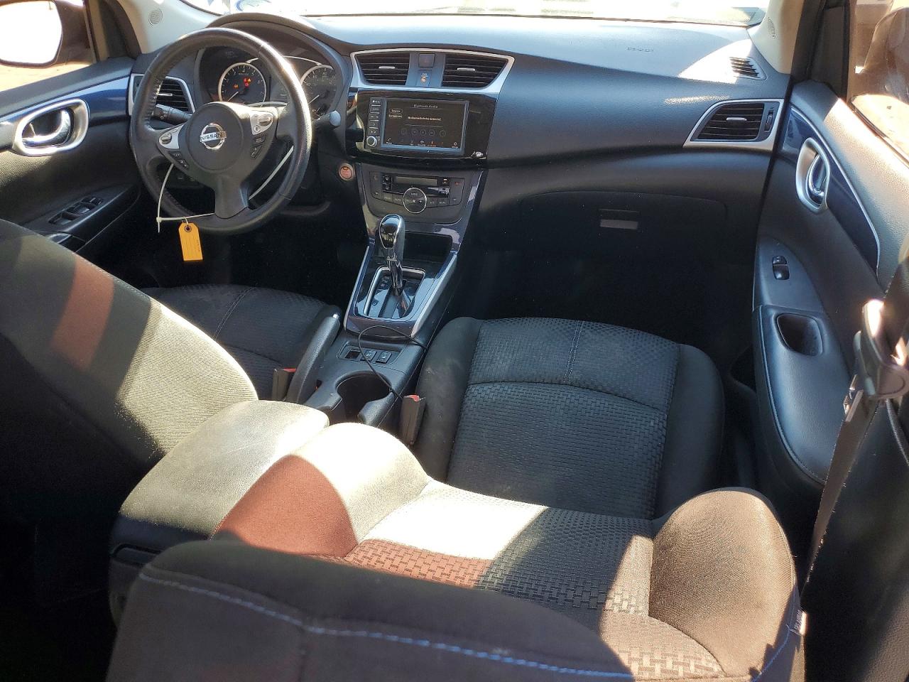 2019 NISSAN SENTRA S photo 8