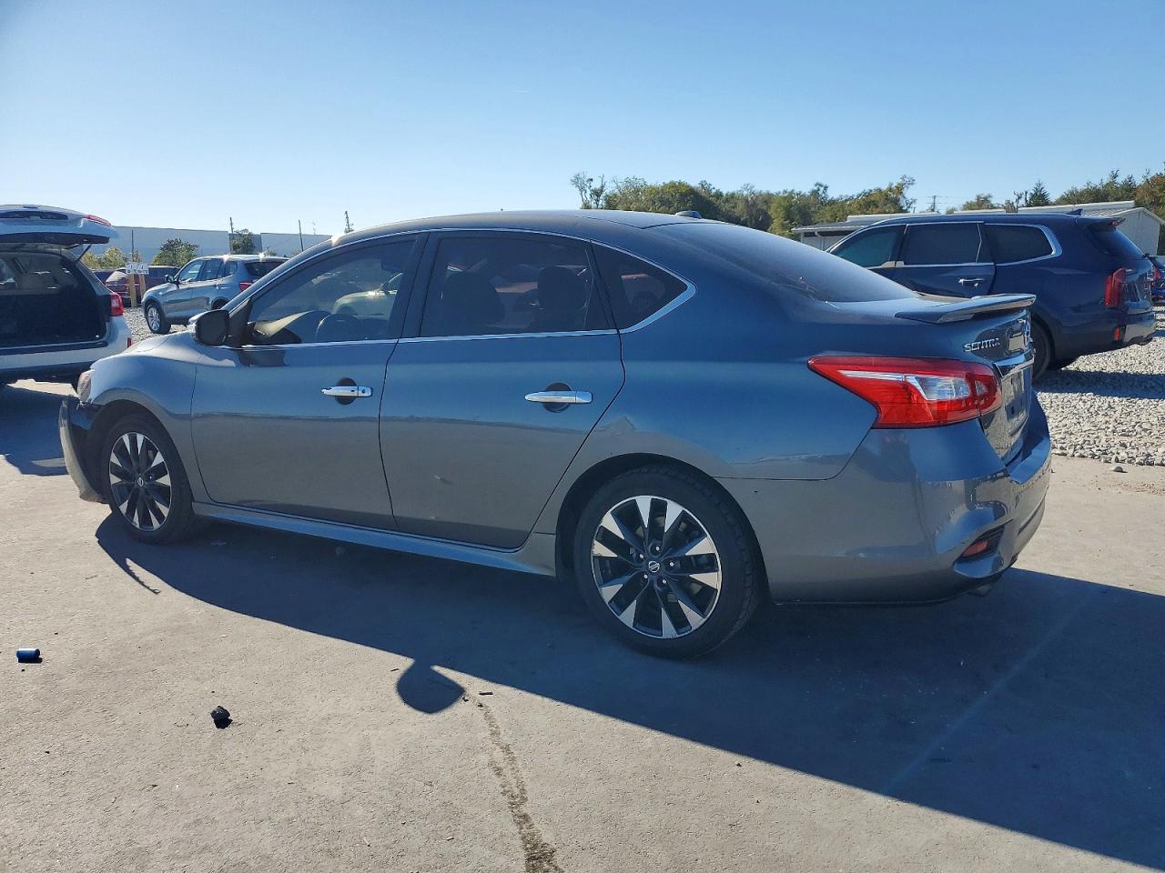 2019 NISSAN SENTRA S photo 2