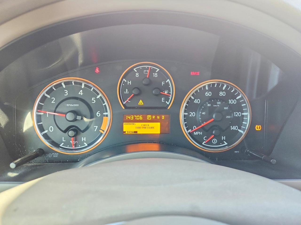 2011 NISSAN ARMADA PLATINUM photo 9