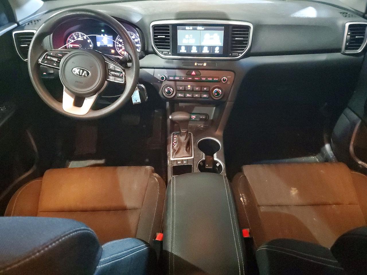 2021 KIA SPORTAGE LX photo 8