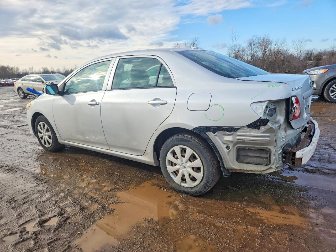 2009 TOYOTA COROLLA BASE photo 2