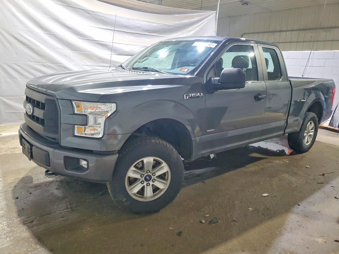 2016 FORD F150