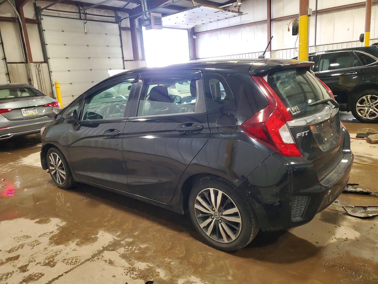 2015 HONDA FIT EX photo 3