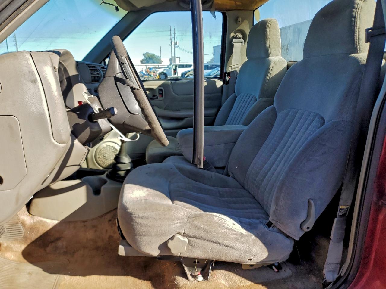 2000 CHEVROLET S TRUCK S10 photo 7