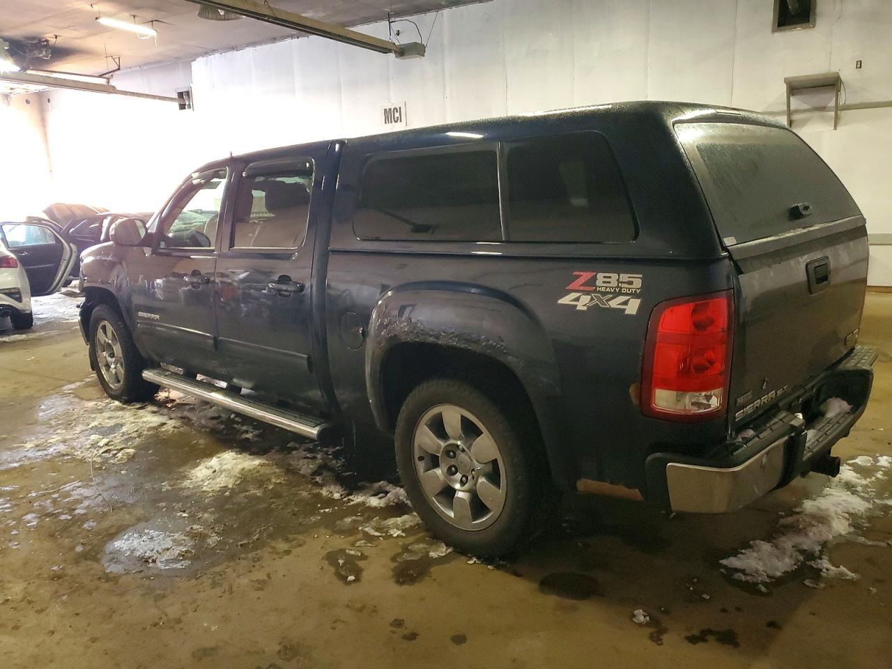 2010 GMC SIERRA K1500 SLT photo 2