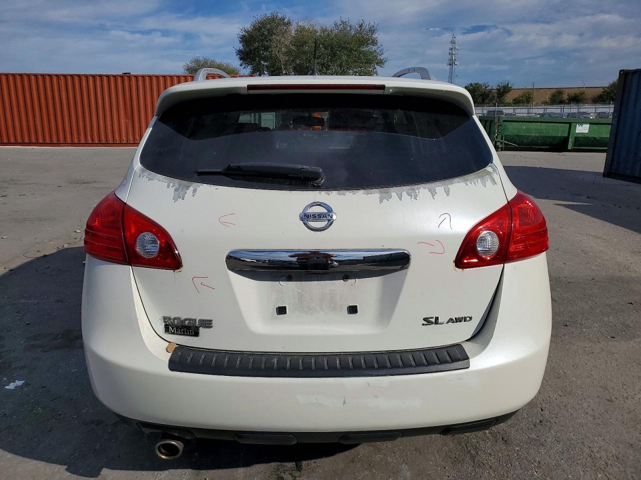 2013 NISSAN ROGUE S photo 6