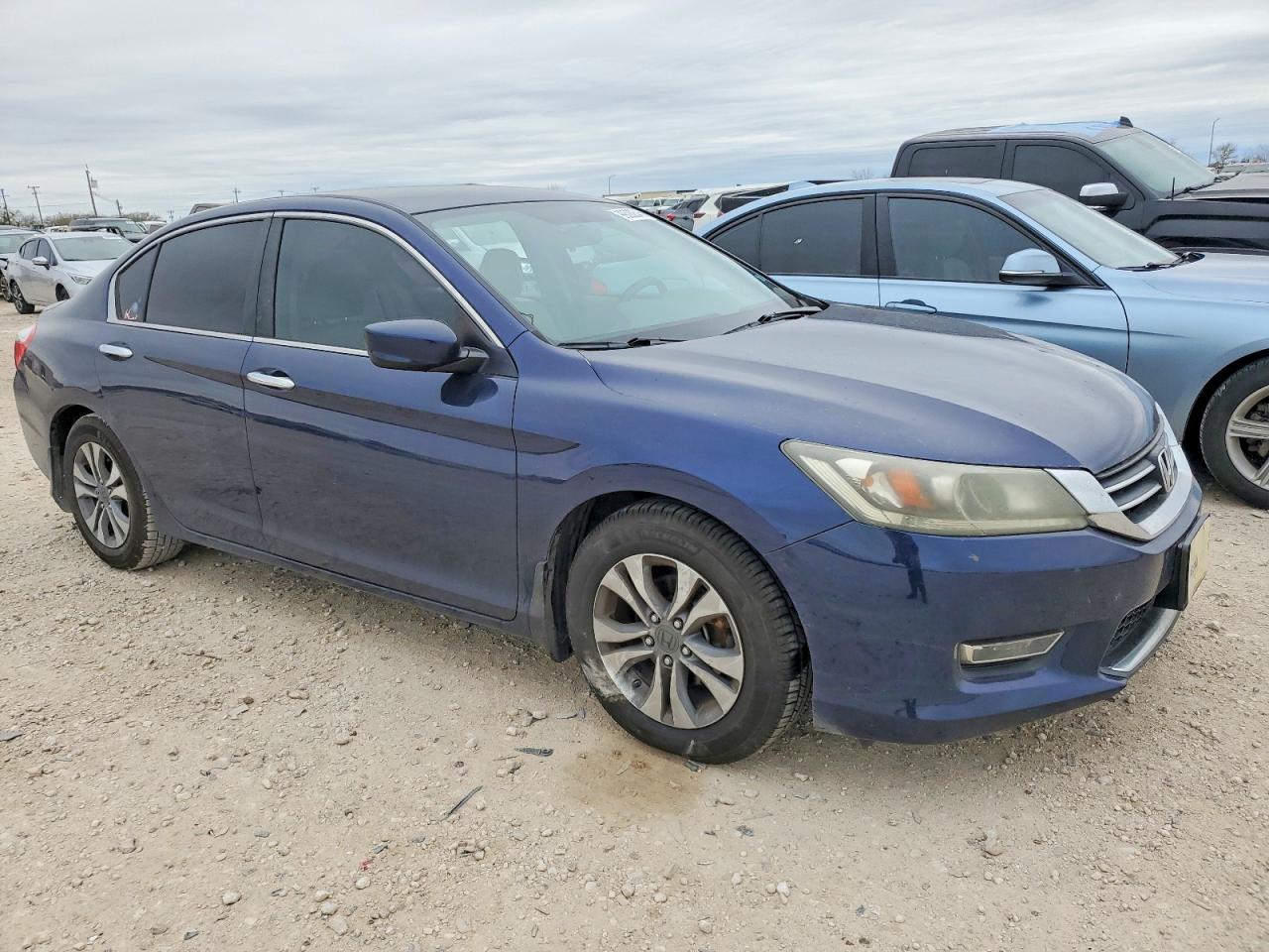 2014 HONDA ACCORD LX photo 7
