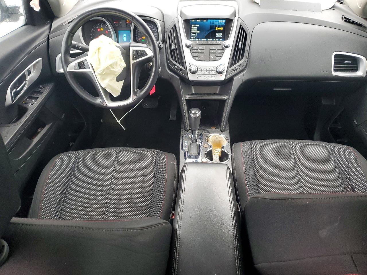 2017 CHEVROLET EQUINOX LT photo 8