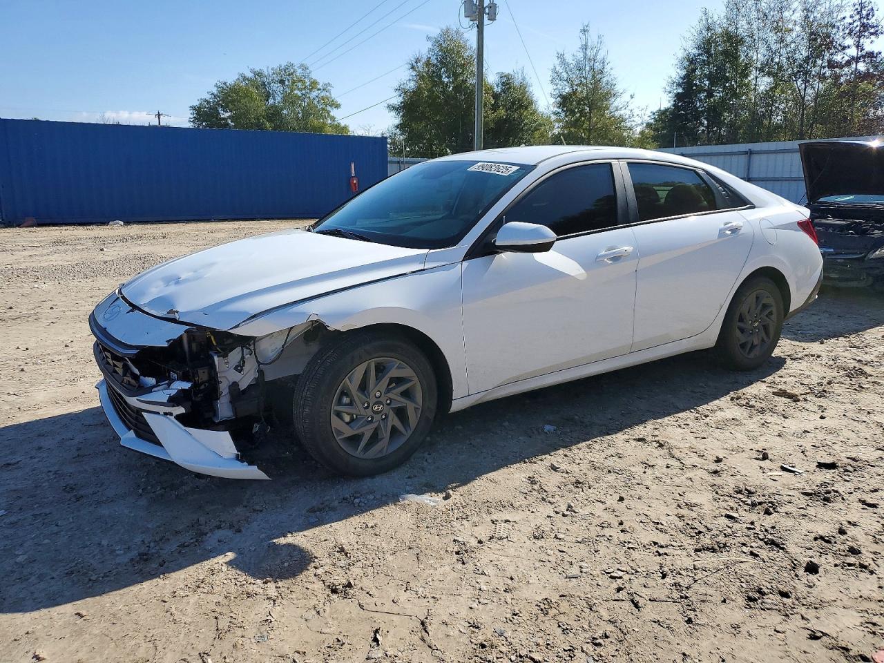 2024 HYUNDAI ELANTRA