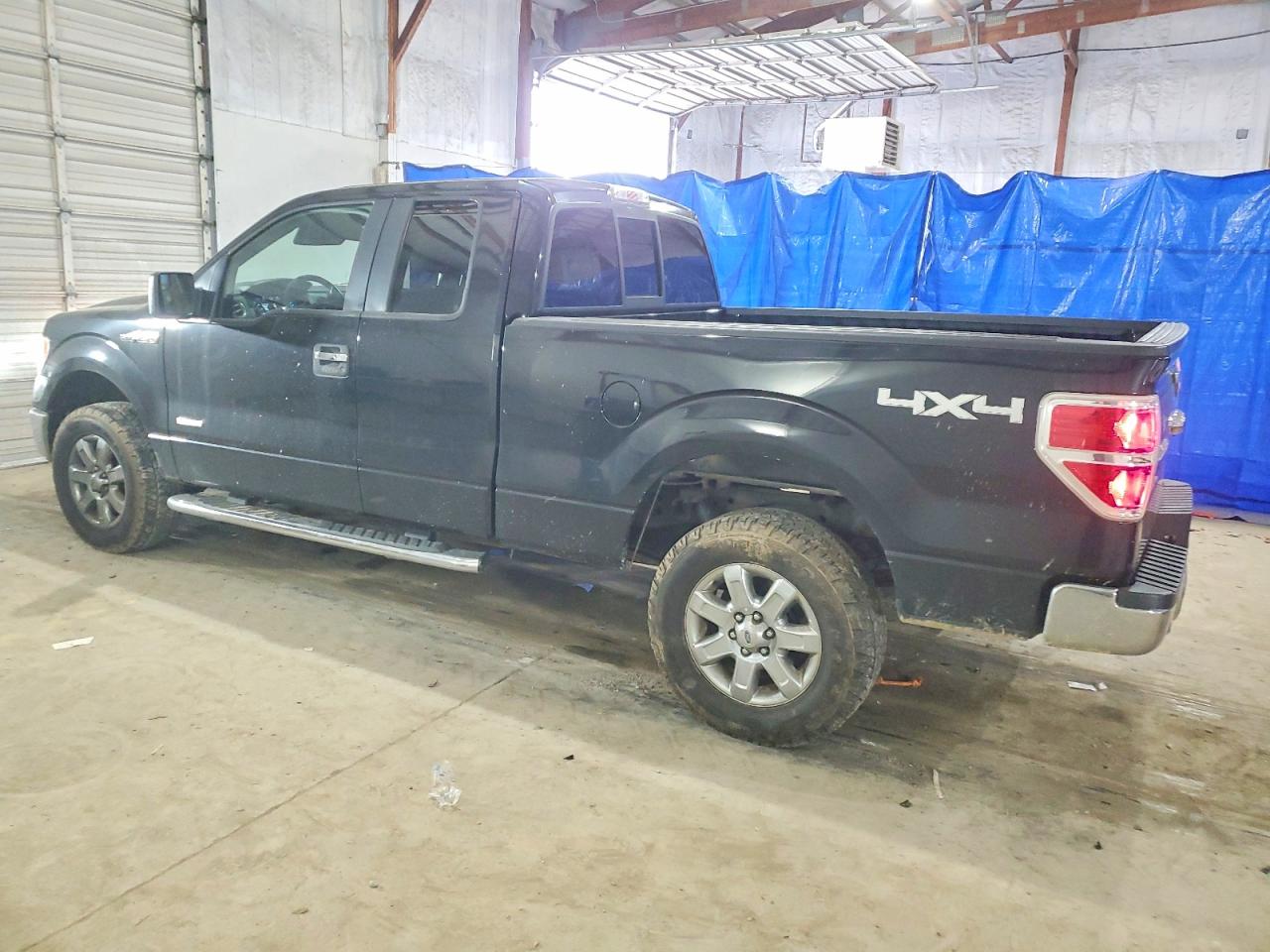 2013 FORD F150 SUPER CAB photo 2