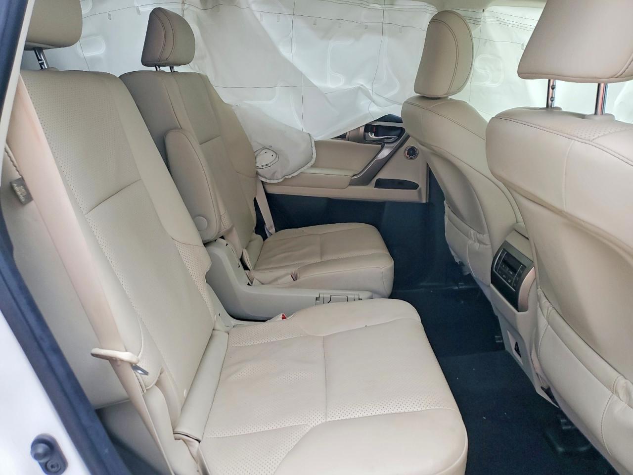 2020 LEXUS GX 460 LUXURY photo 11