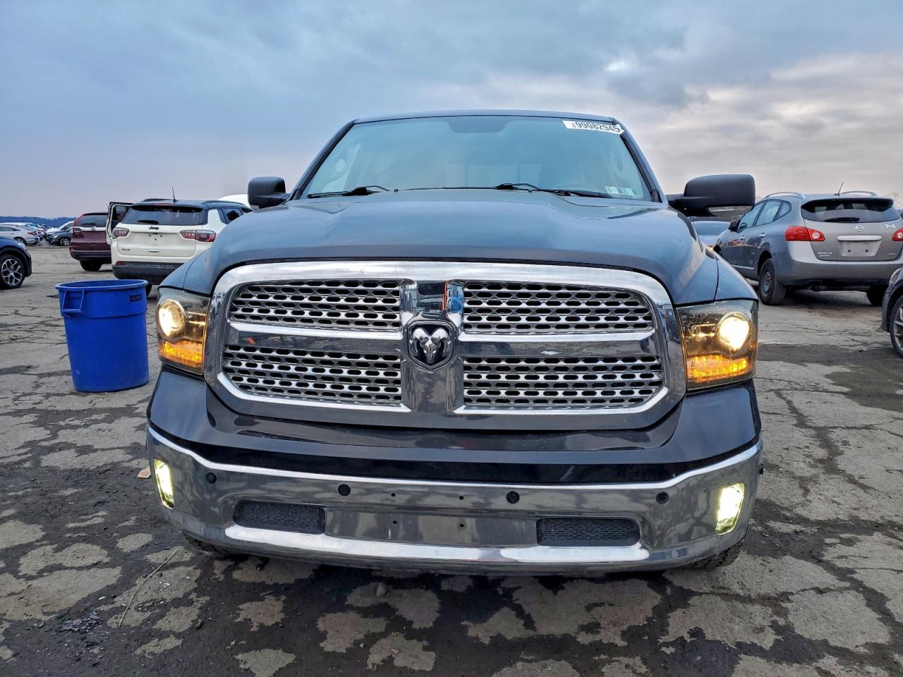2018 RAM 1500 SLT photo 5