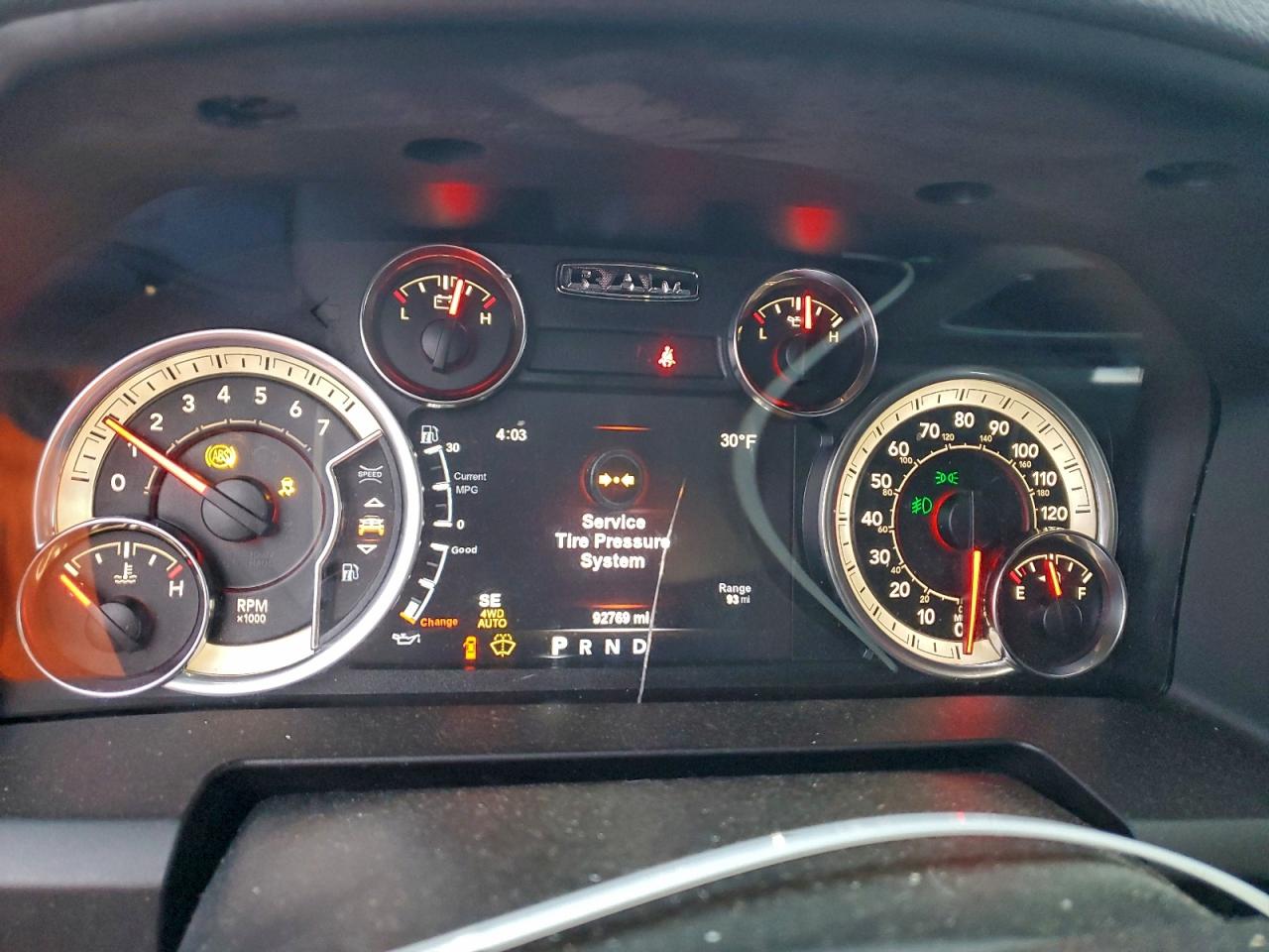 2018 RAM 1500 SLT photo 9