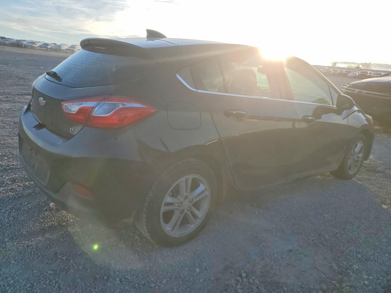 2017 CHEVROLET CRUZE LT photo 5
