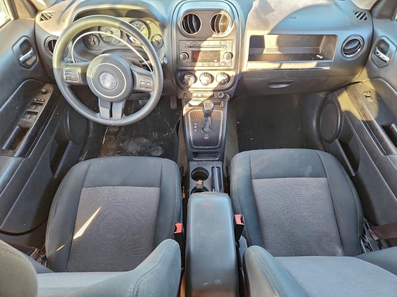 2014 JEEP PATRIOT SPORT photo 8