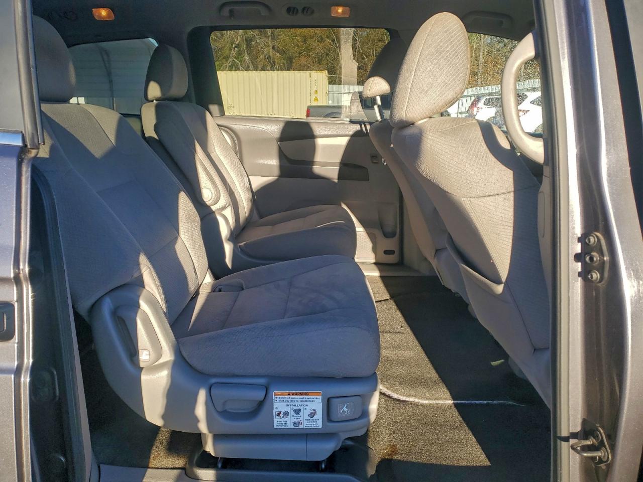2014 HONDA ODYSSEY LX photo 11