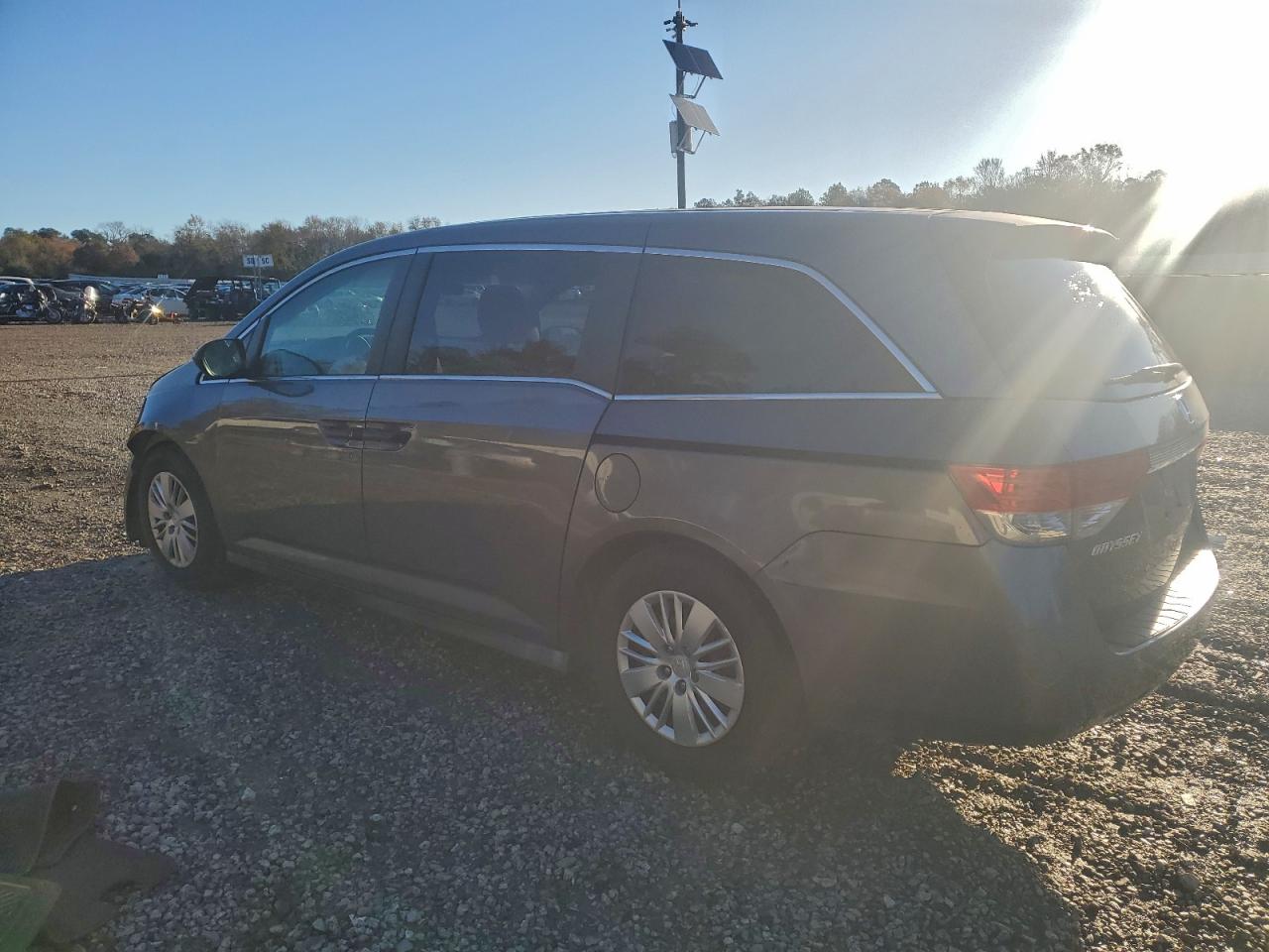 2014 HONDA ODYSSEY LX photo 2