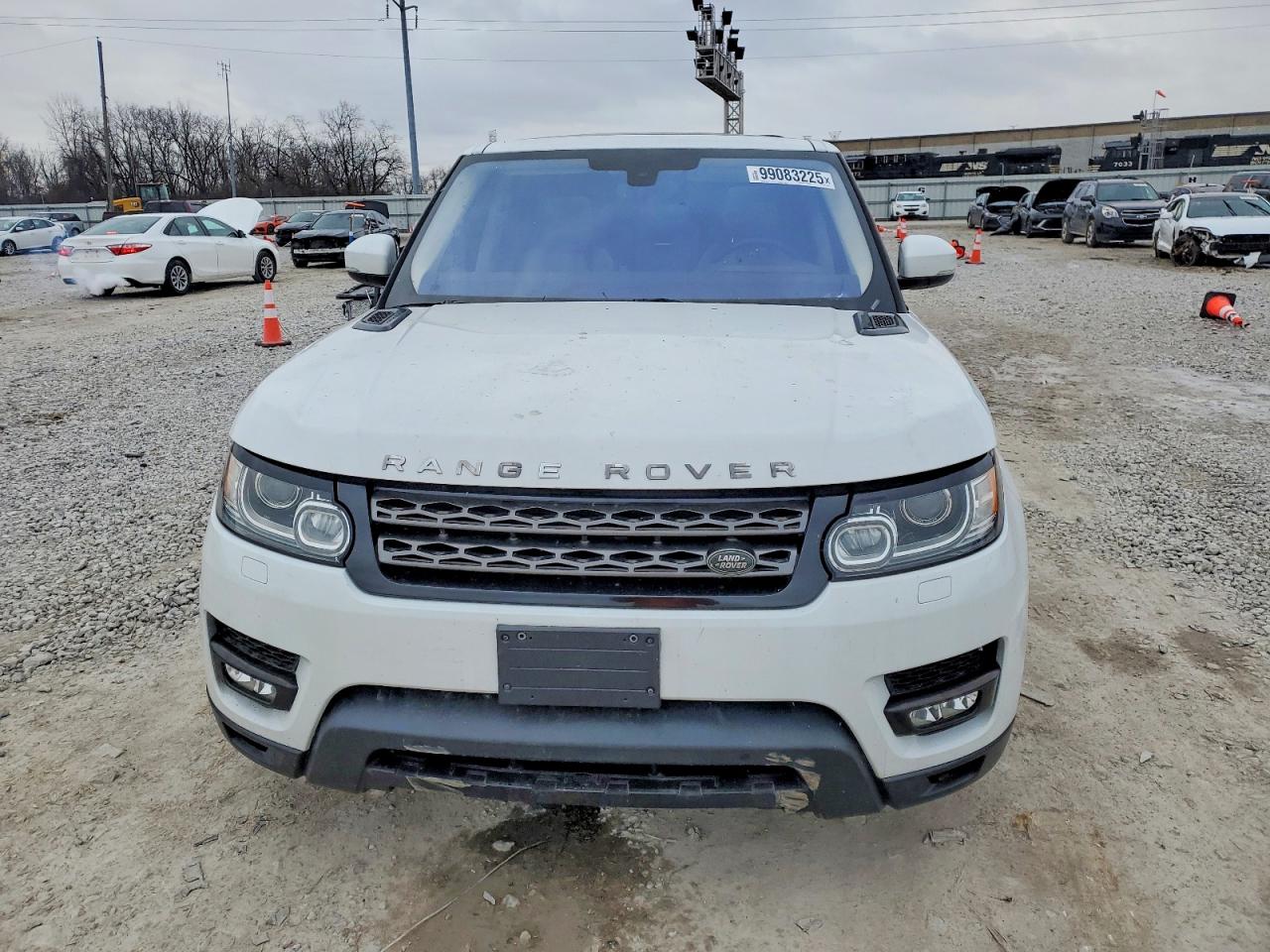 2016 LAND ROVER RANGE ROVER SPORT SE photo 5