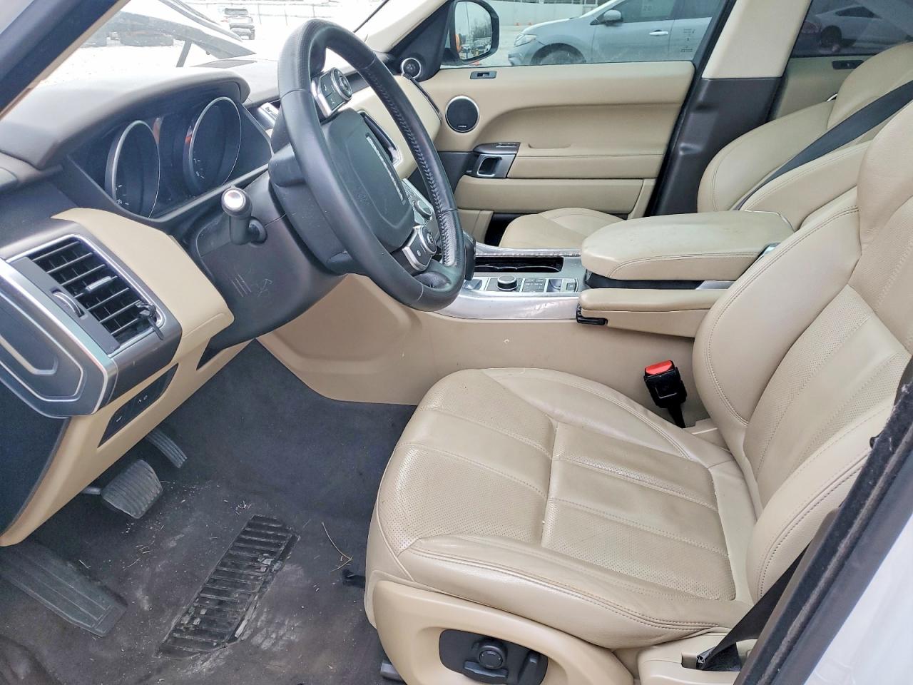 2016 LAND ROVER RANGE ROVER SPORT SE photo 7