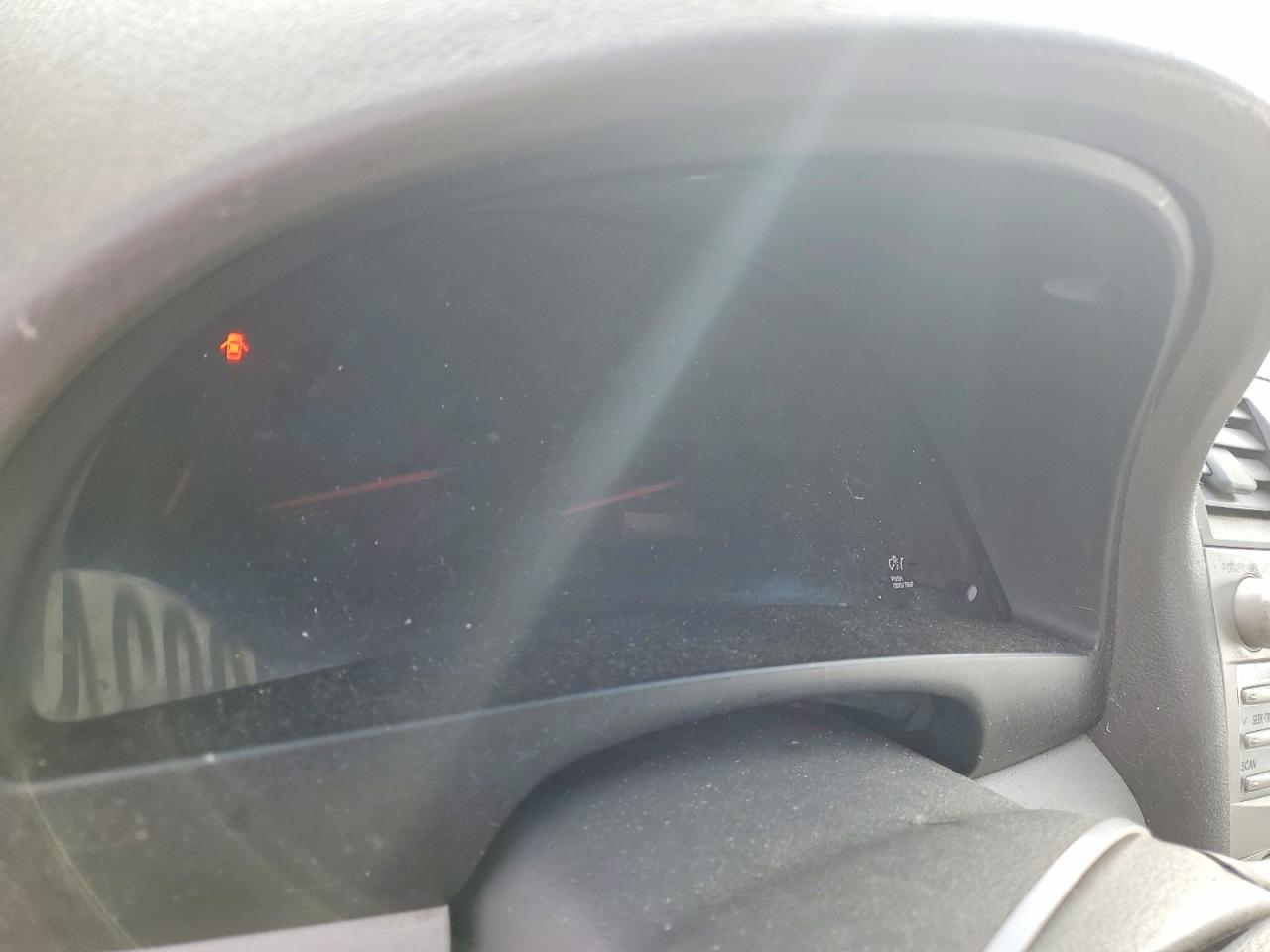 2007 TOYOTA CAMRY LE photo 9