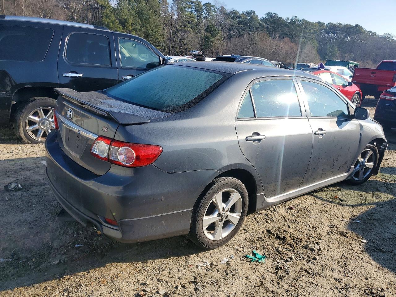 2012 TOYOTA COROLLA BASE photo 3