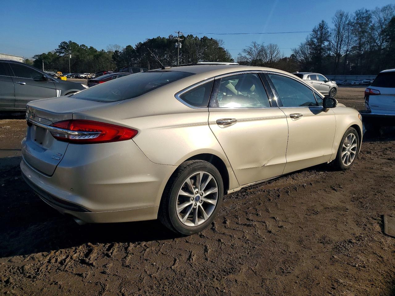 2017 FORD FUSION SE photo 3