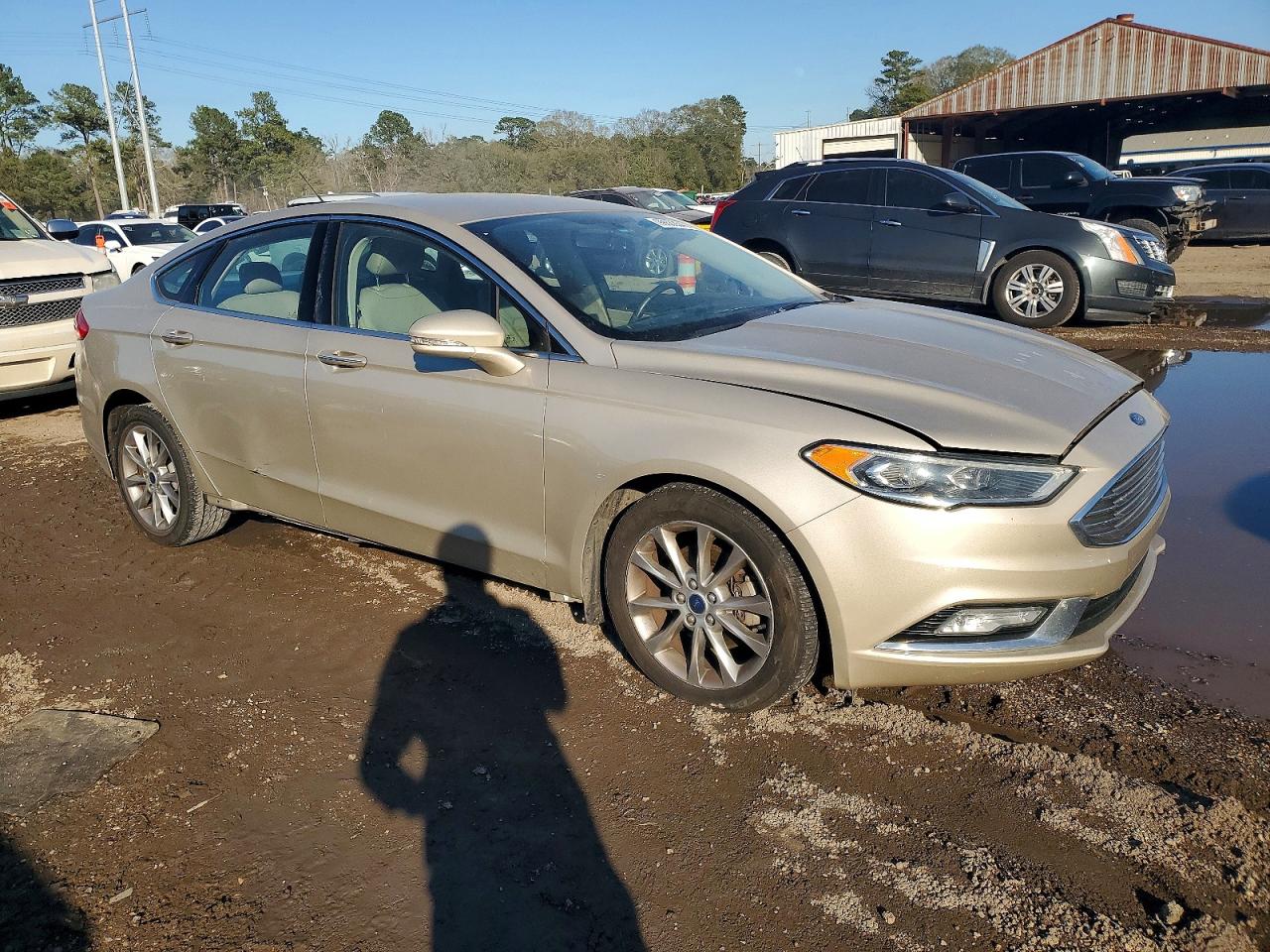 2017 FORD FUSION SE photo 4