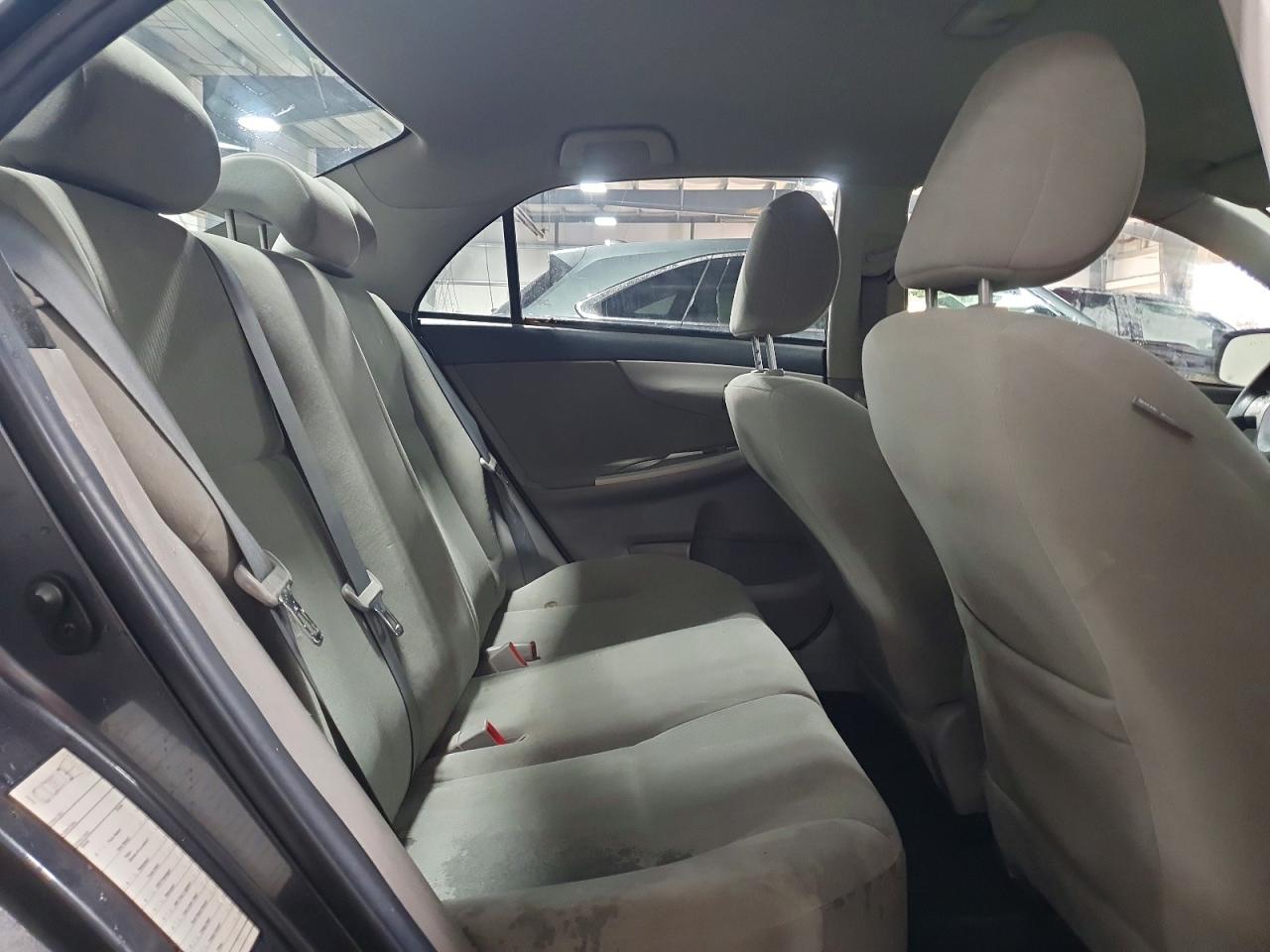 2012 TOYOTA COROLLA BASE photo 10