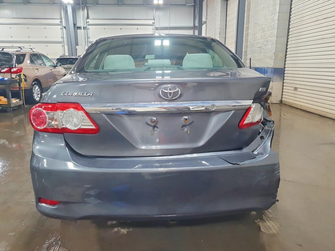 2012 TOYOTA COROLLA BASE photo 6