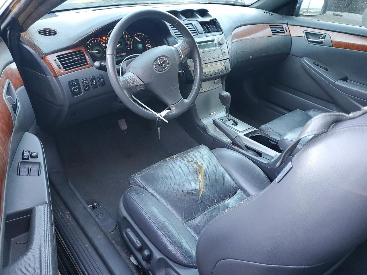 2007 TOYOTA CAMRY SOLARA SE photo 8