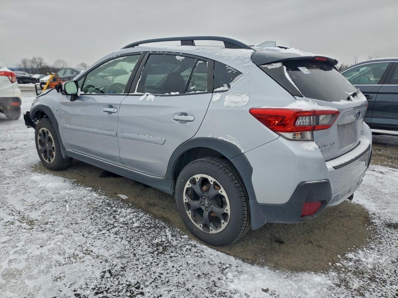 2021 SUBARU CROSSTREK PREMIUM photo 2