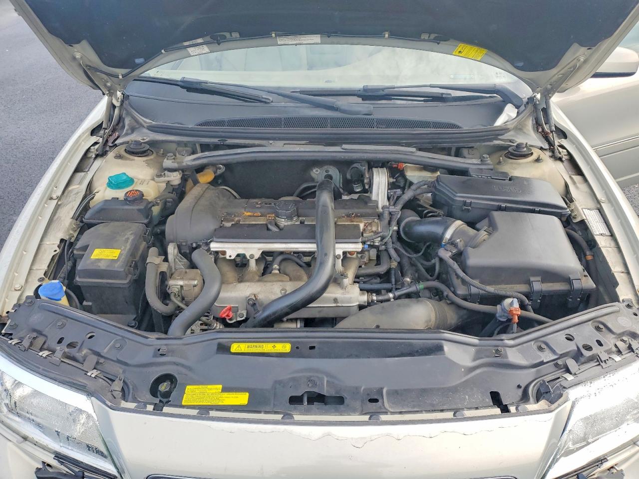 2004 VOLVO S80 2.5T photo 11