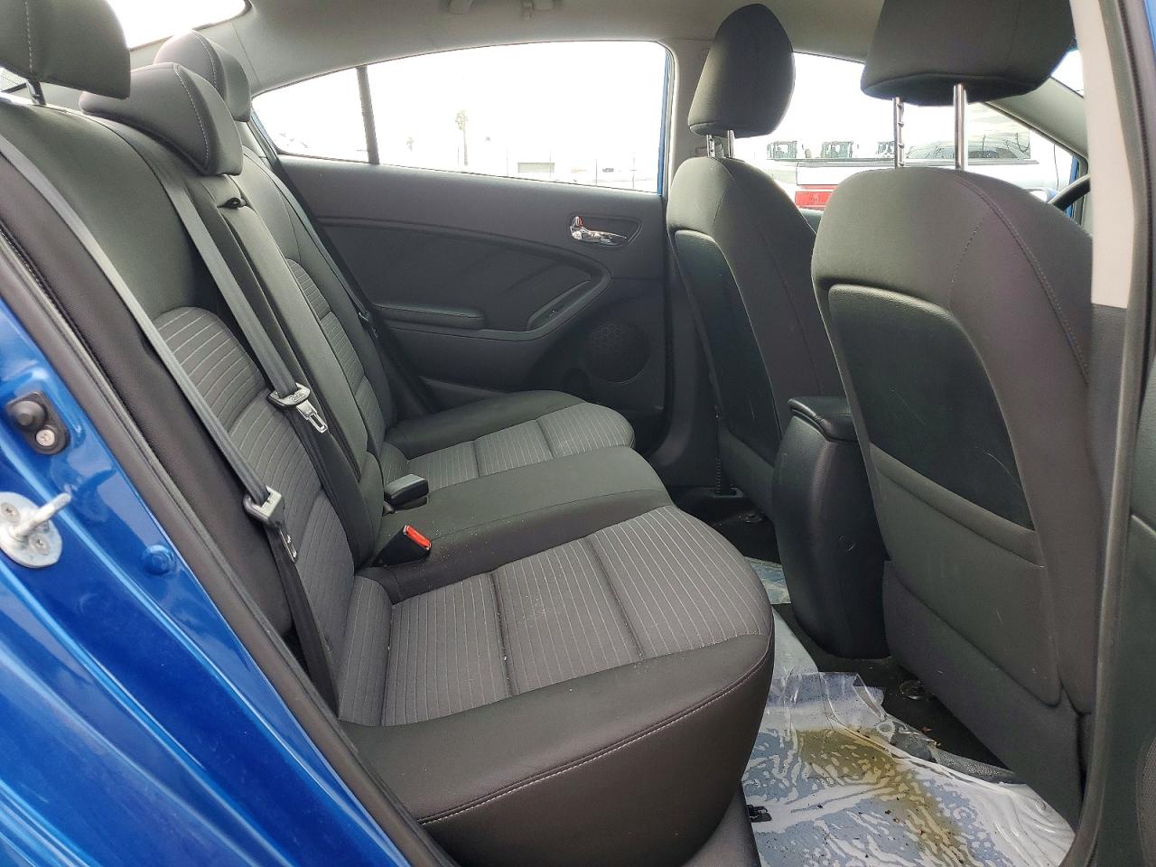 2015 KIA FORTE LX photo 10