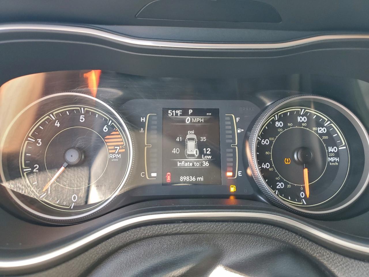 2019 JEEP CHEROKEE LATITUDE photo 9