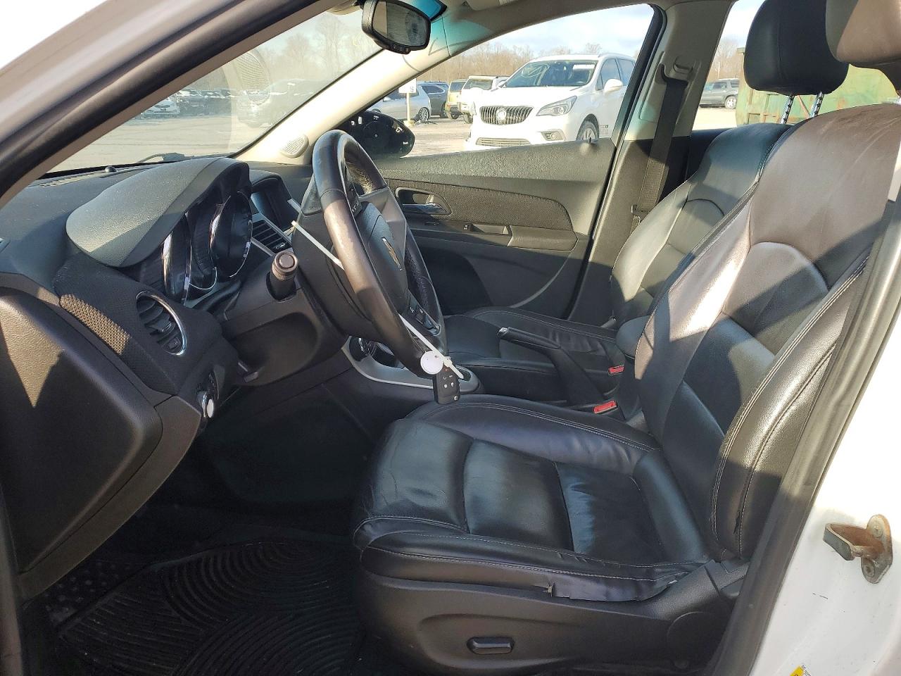 2015 CHEVROLET CRUZE LT photo 13