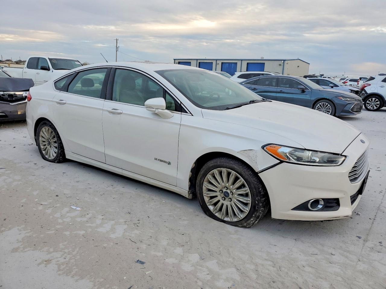 2016 FORD FUSION SE HYBRID photo 13