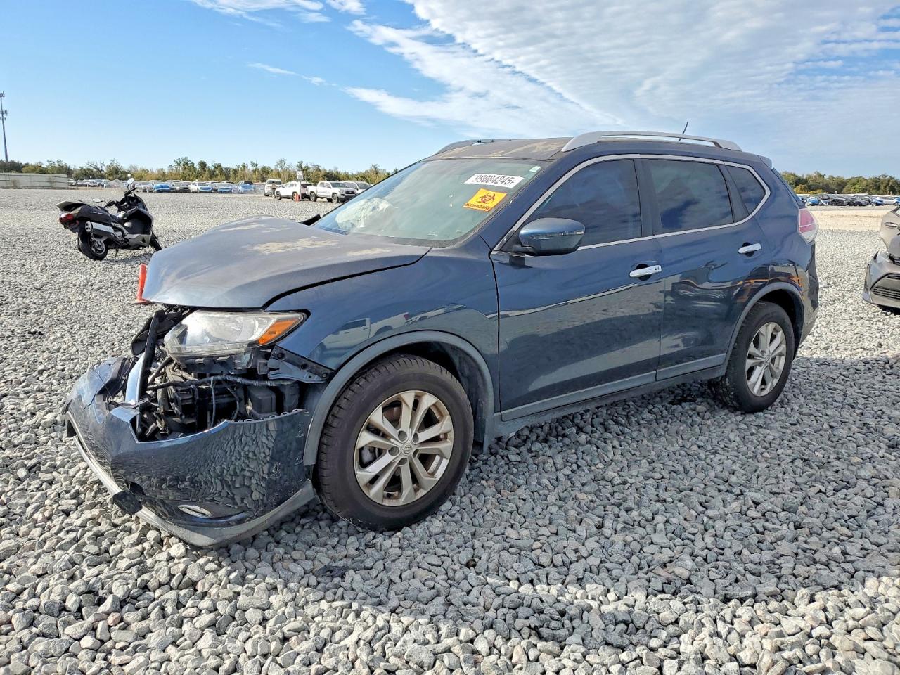 2016 NISSAN ROGUE