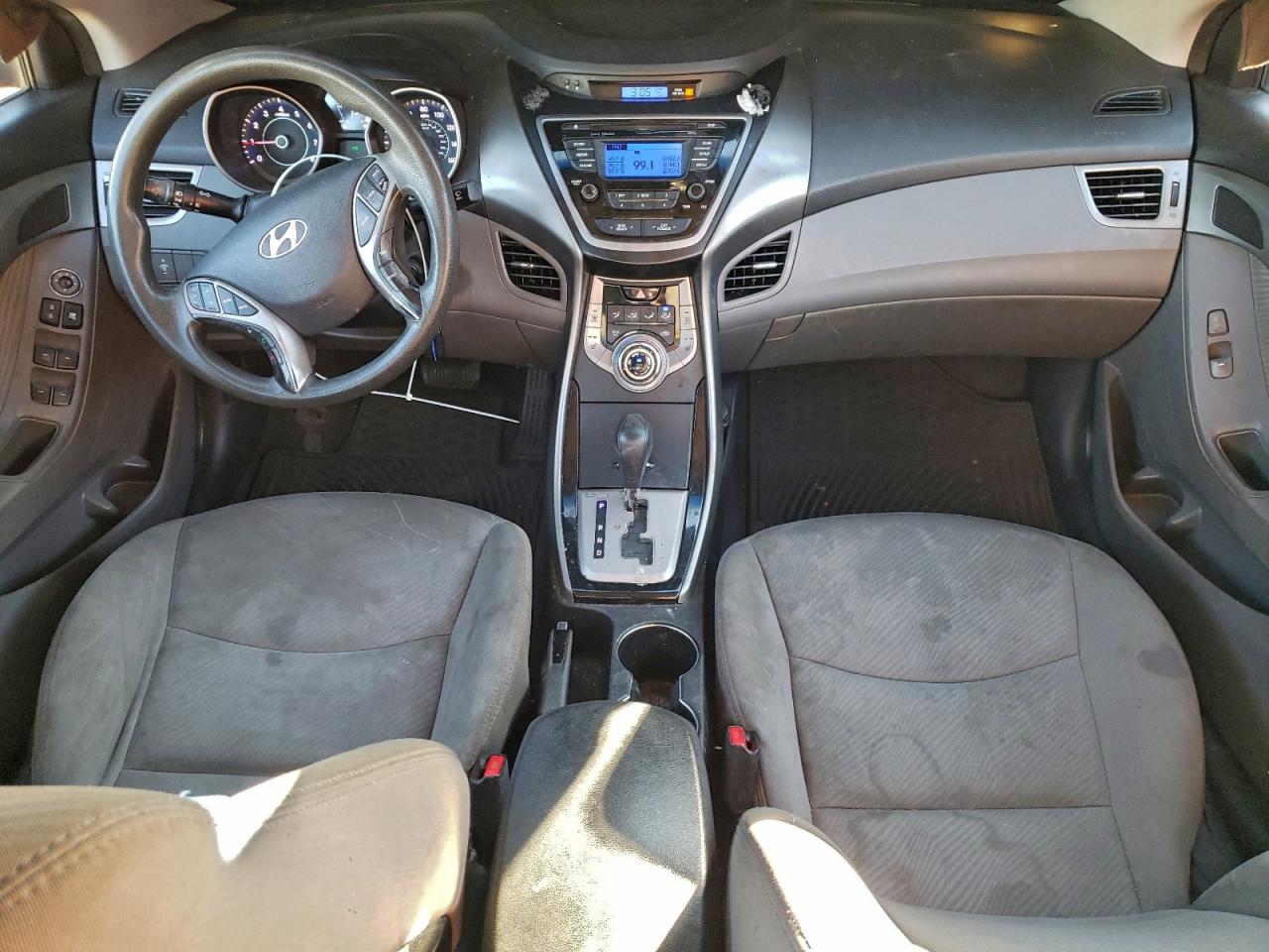 2013 HYUNDAI ELANTRA GLS photo 29