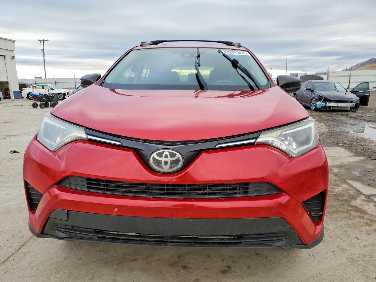 2017 TOYOTA RAV4 LE photo 5