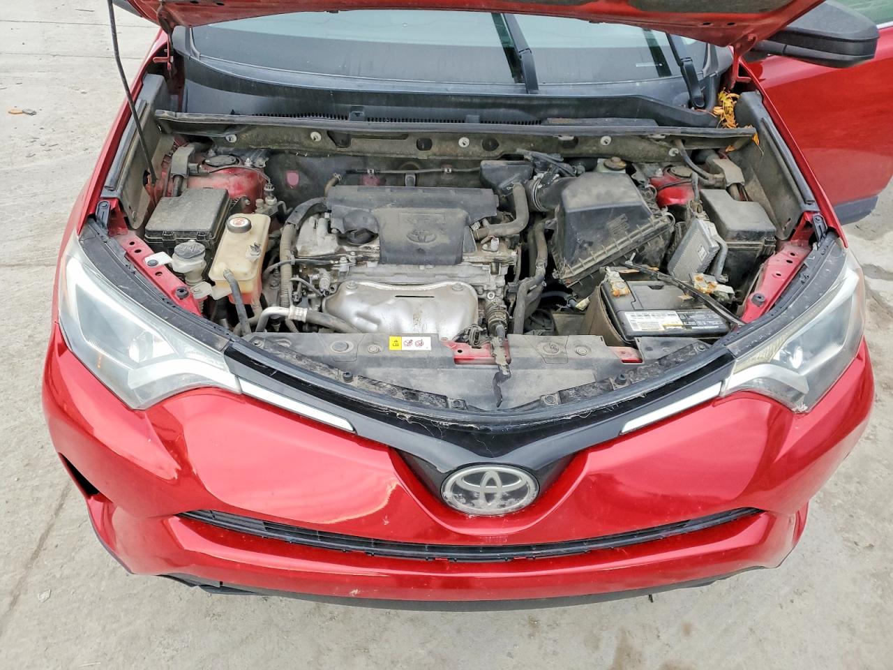 2017 TOYOTA RAV4 LE photo 11
