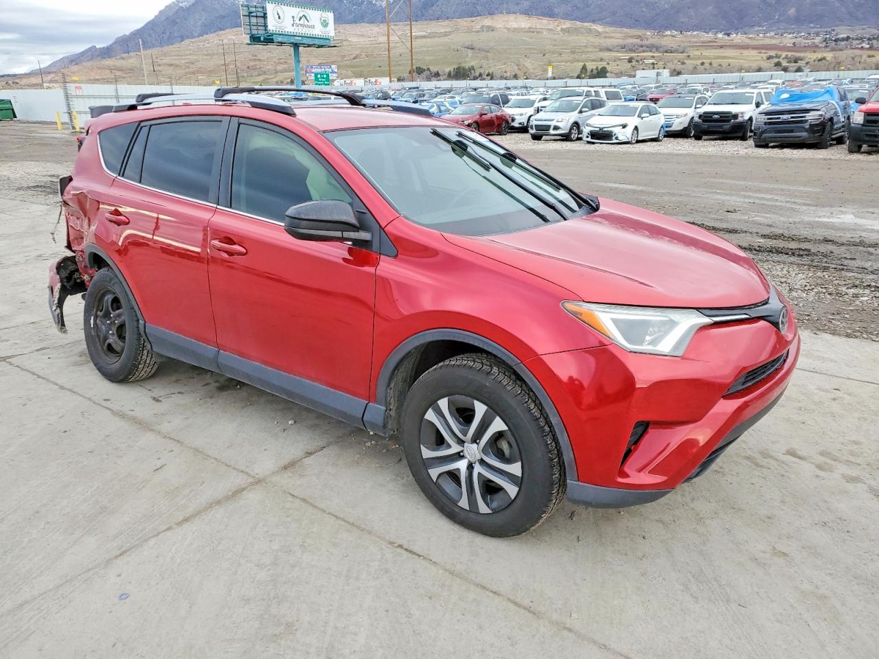 2017 TOYOTA RAV4 LE photo 4