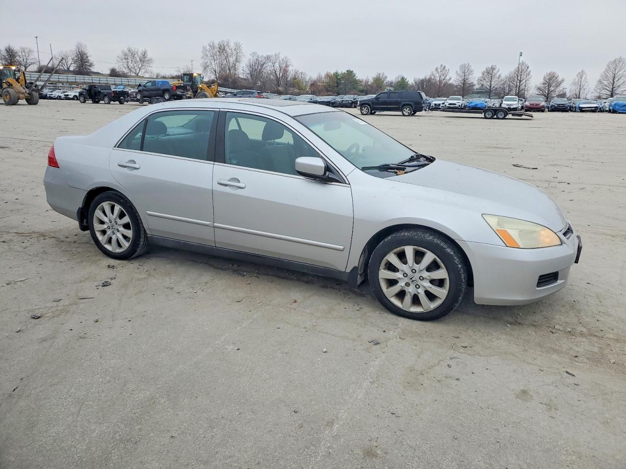 2007 HONDA ACCORD LX photo 7