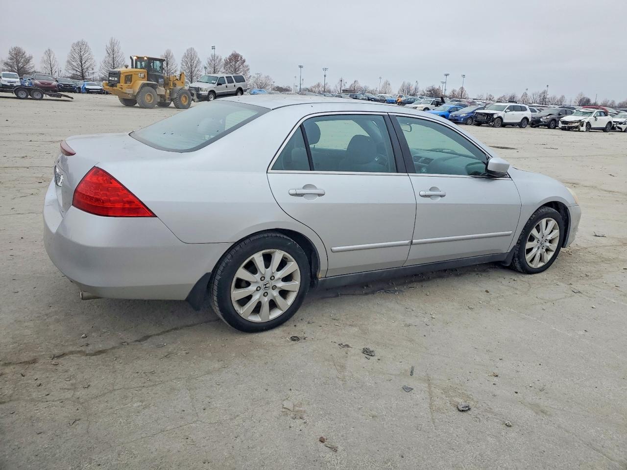 2007 HONDA ACCORD LX photo 5